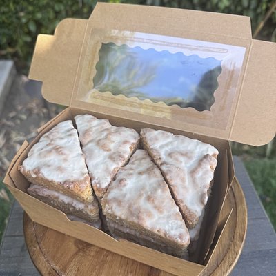 Vanilla-Glazed Scones