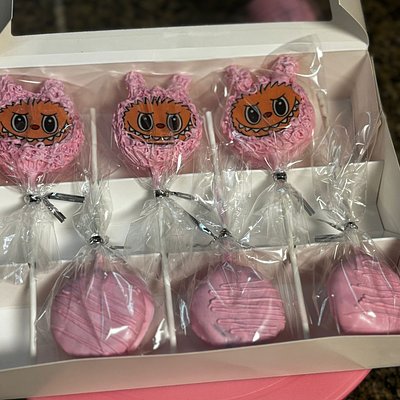 Labubu CAKEPOPS