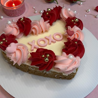 Valentine’s 8in Heart Or Circle 