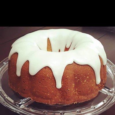 Old Fashion Pound Cake