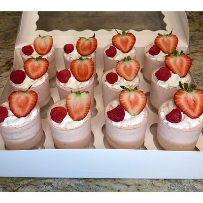 Strawberry Carlota 