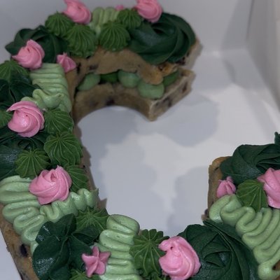 Single Letter Cake - DBL Layer (Pickup Only)