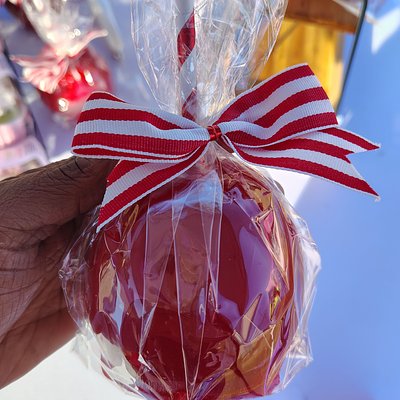  Candy Apples