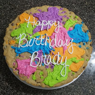Party Pack 16 Inch Double Layer Cookie Cake