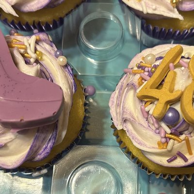 Cupcakes - Edible Garnish
