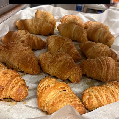 Butter Croissants (4)