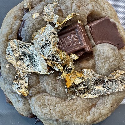 Gold Flake Chocolate Toffee 1/2 Dozen