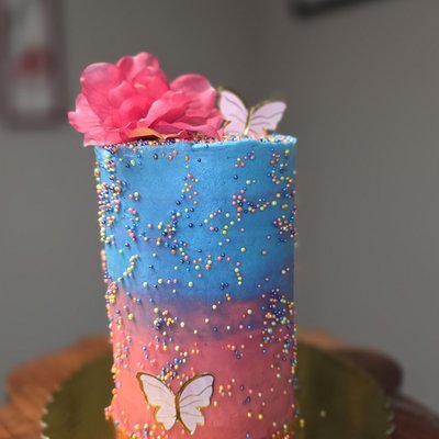 4 Inch Celebration Cake