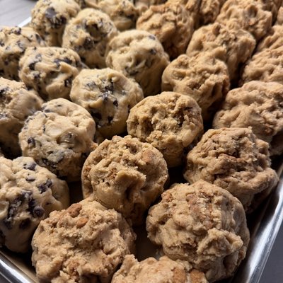 1/2 Dozen Cookies