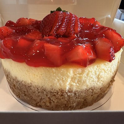 6” Strawberry Cheesecake 