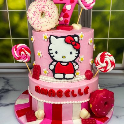 Tiered 8 Inch, 6 Inch Cake, 2 Layer Serves 30