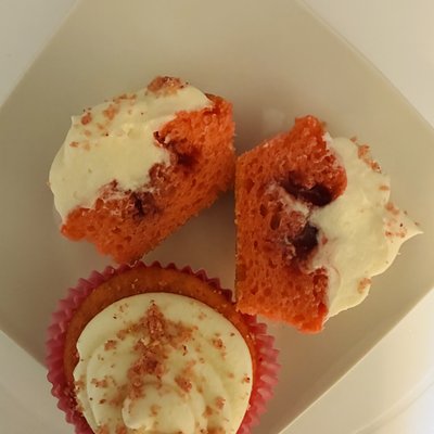 Strawberry Dream Cupcakes with Golden Oreo Crunch (Pack of Six)