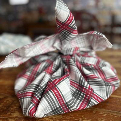 Special Pie Wrap Gift 