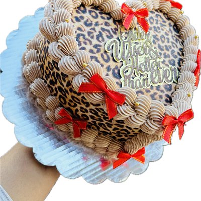 Heart  Cake Sale 