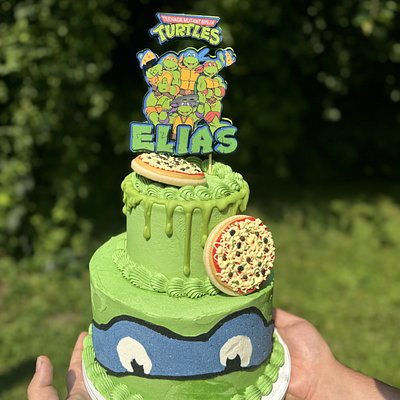 Two Teired Cake 