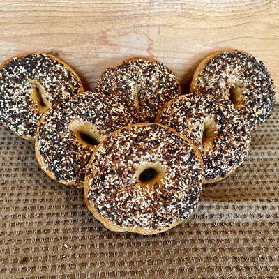 Everything Sourdough Bagel (six pack)