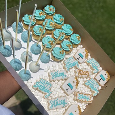 Cake Package (6in Cake, Dozen: Cupcakes, Cookies, Cakepops