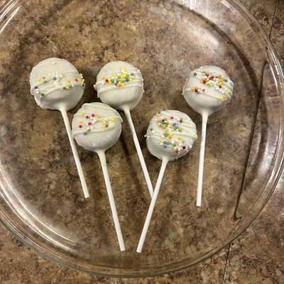 Confetti Cake Pop (12)