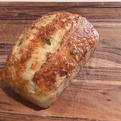 Jalapeño Popper Sourdough 🌶️