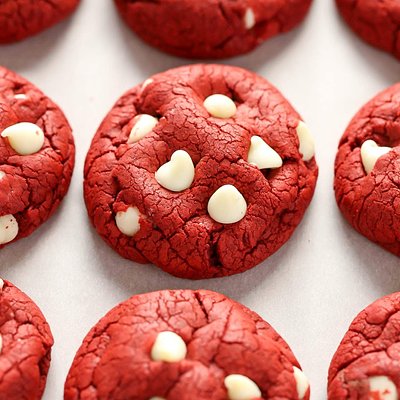 Red Velvet (1 Dozen Mini Cookies)