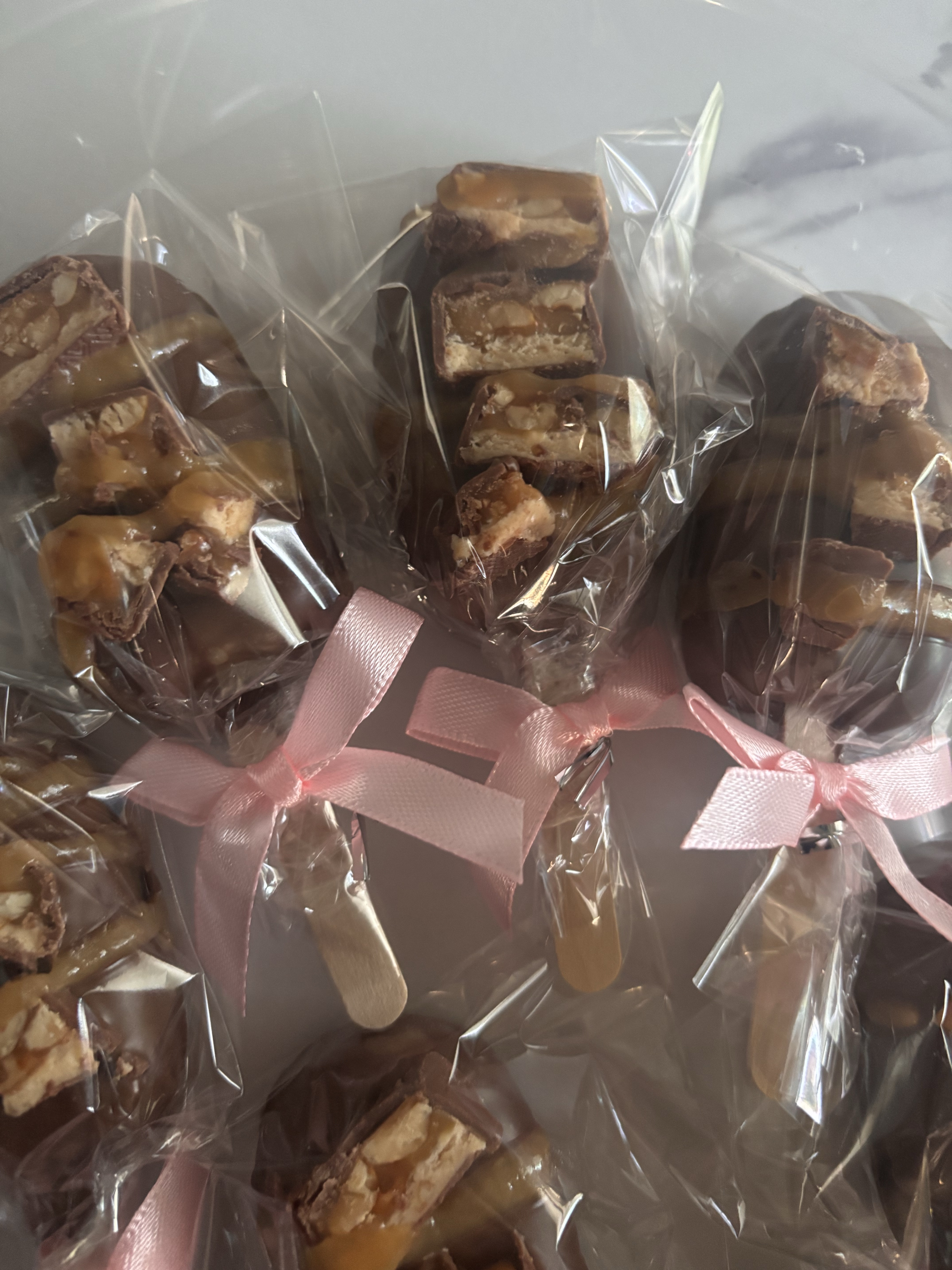 Snickers Cakesicles Dozen 