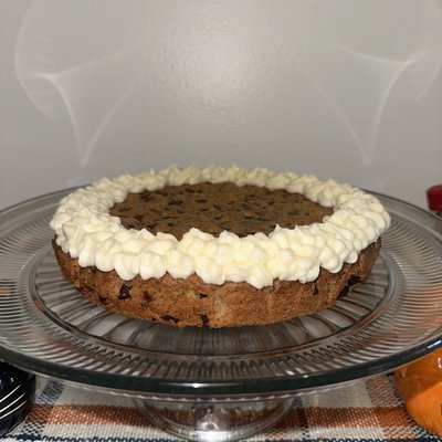 Choco Chip Cookie Cake  w VANILLA Buttercream 