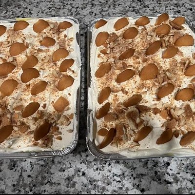 Single Homemade Banana Pudding Poke Cake 