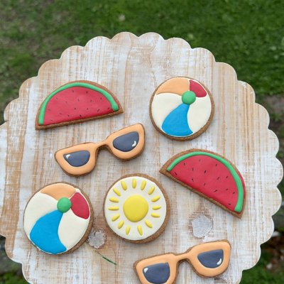 Iced Cookies For Dogs