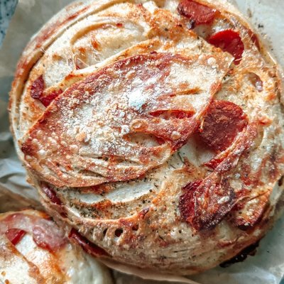 Pepperoni Pizza Boule