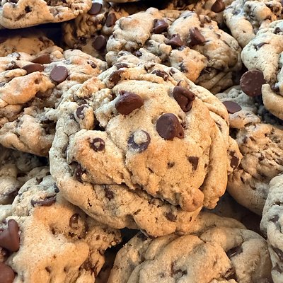 Colossal Chocolate Chip Cookie