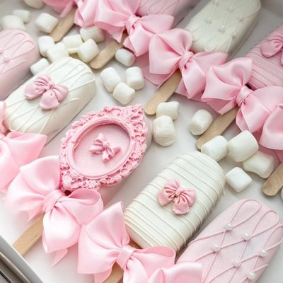 1 Dozen cakesicles