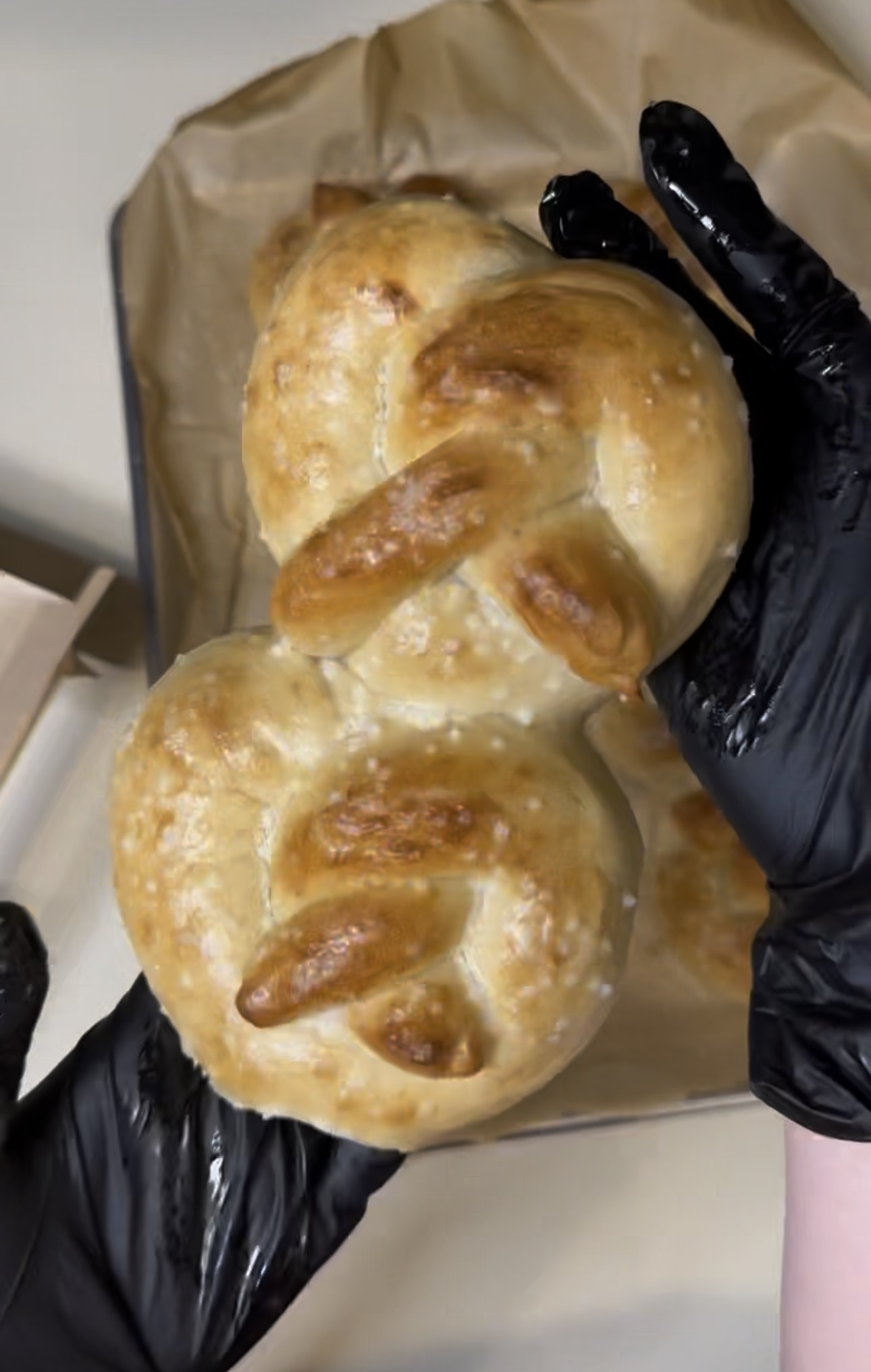 Chunky Soft Pretzels (8)