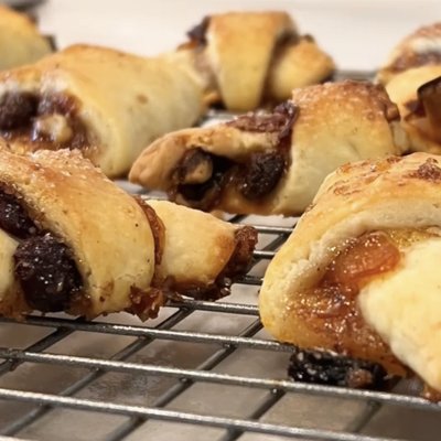 Rugelach Cookies: Perfect bite size full of flavor. Sweet dough has cream cheese inside. Total 12 