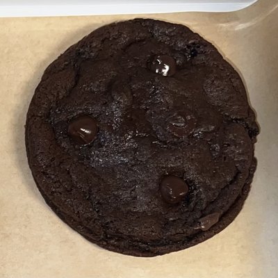 Double Chocolate Chip Cookie 1-Count