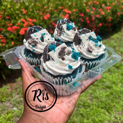 Specialty Cupcakes (Jumbo Size)