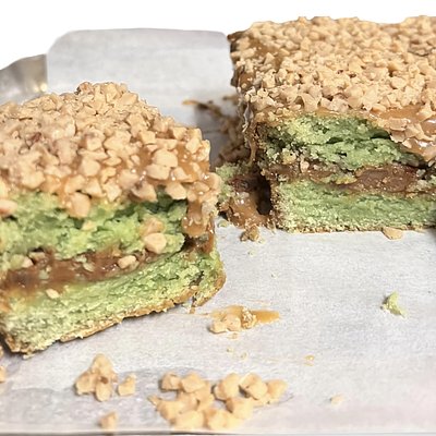 Caramel Apple Cookie Bar