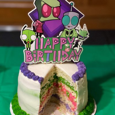Specialty Cakes - Custom - 8in
