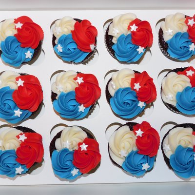 Custom Cupcakes 