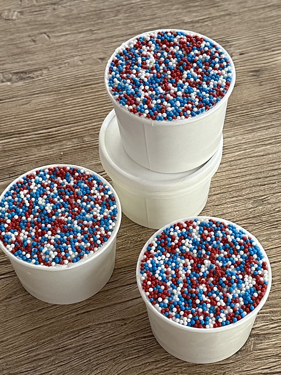 Patriotic Dot Cake (individual)