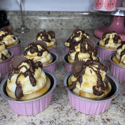 Mini Reese’s Cheesecake