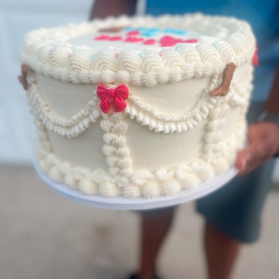 12” Circle Cake (2-3 Layers) 