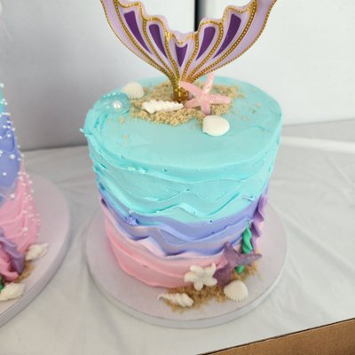 Custom smash cakes 