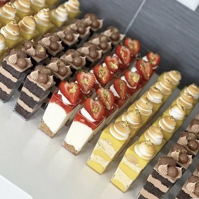 Cheesecake Shooters 1 Dozen