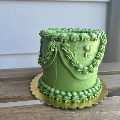 4 Inch Cake