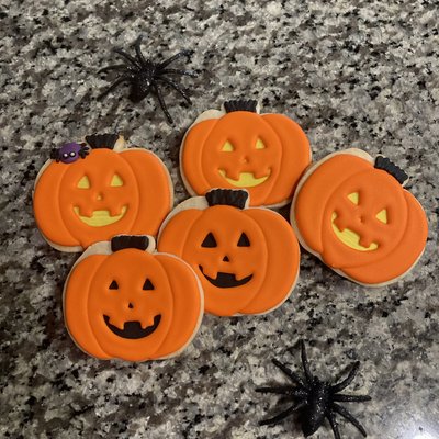 Jack-o’-lantern Cookies