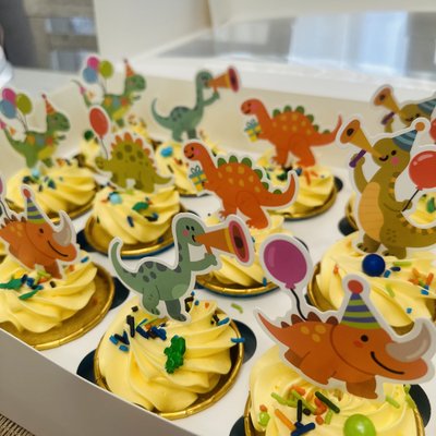 Custom Cupcakes (per Dozen)