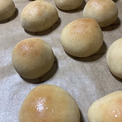 Dinner Honey Butter Rolls (6)Super Soft And Great Texture