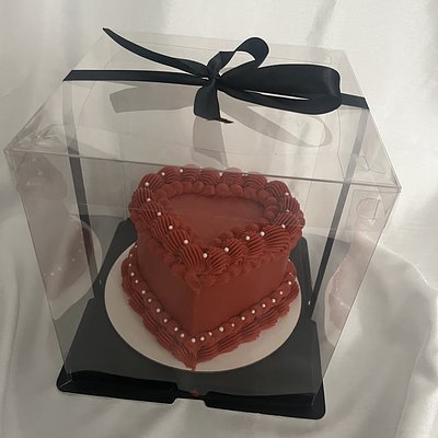Luxury Heart Shape Cake (7inch) In Giftbox 