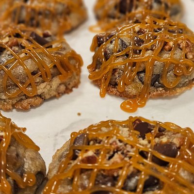 Caramel Pecan Turtle (6-Pack)