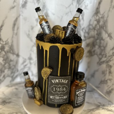 6 In Cakes 